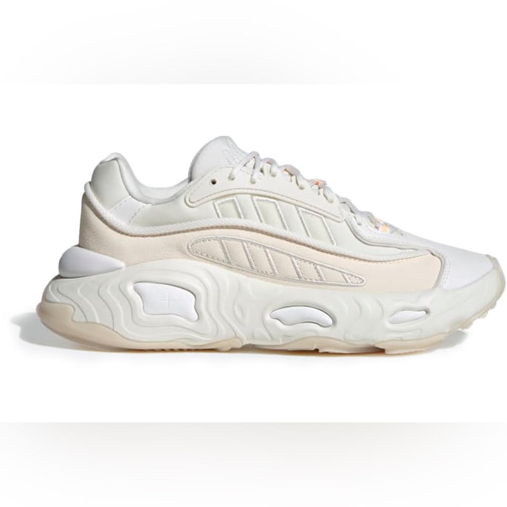 Adidas Oznova Sneaker cream/cloud white (women 6.5)(used, like new)